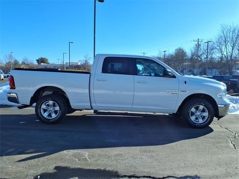 Certified 2019 RAM 1500 Classic SLT image 2