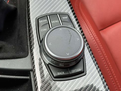 Used 2018 BMW M3 RWD image 20