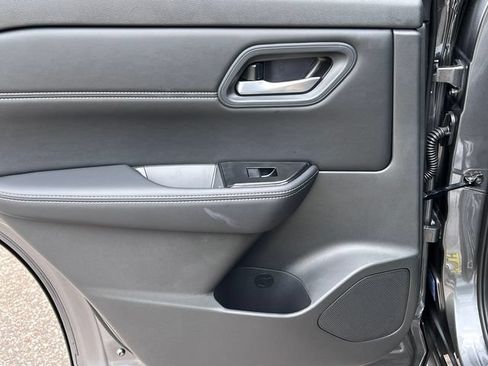 New 2026 Nissan Rogue Dark Armor AWD/4WD image 32