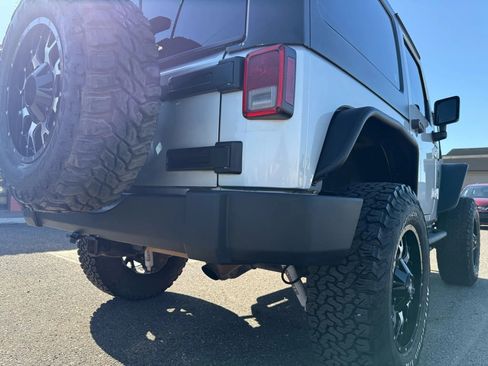 Used 2009 Jeep Wrangler X image 46