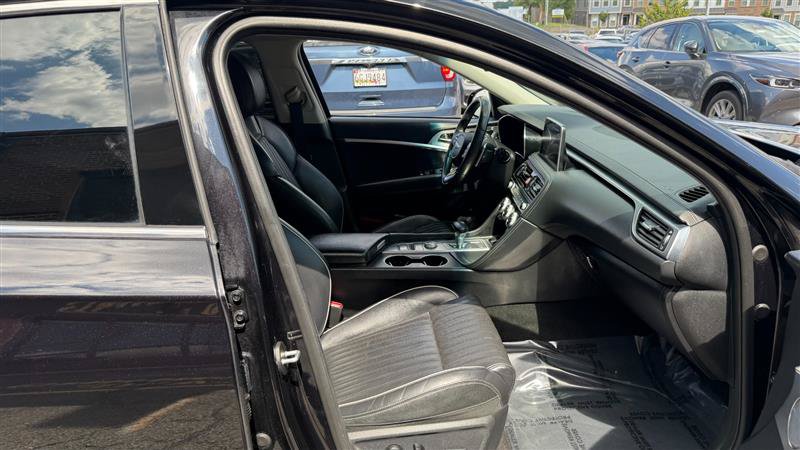 Used 2020 Genesis G70 3.3T w/ Elite Package AWD/4WD image 14