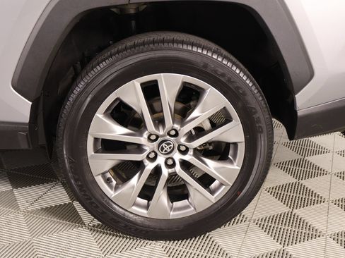 Used 2024 Toyota RAV4 XLE Premium FWD image 18