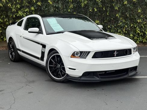 Used 2012 Ford Mustang Boss 302 w/ Boss 302 Accessory Pkg image 1