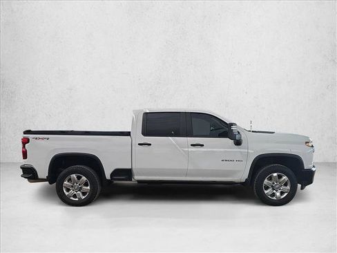 Used 2021 Chevrolet Silverado 2500 W/T w/ WT Convenience Package image 6