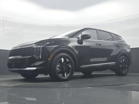 Used 2026 Kia Sportage LX FWD image 28