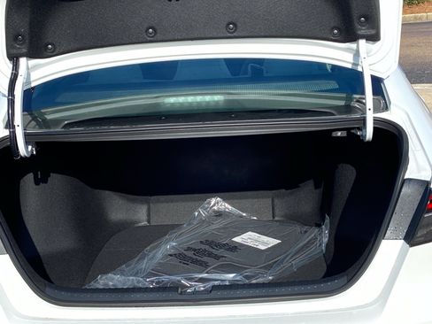 New 2026 Honda Accord LX image 14