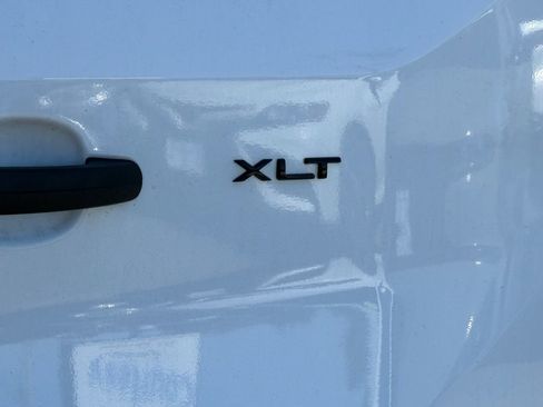 Used 2026 Ford Transit 350 XLT RWD image 15