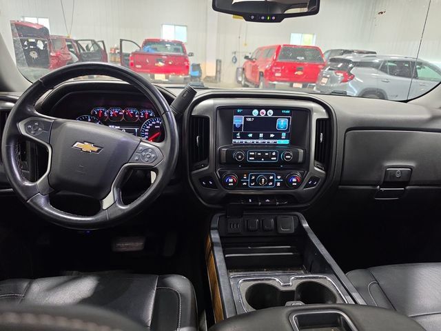 Used 2015 Chevrolet Silverado 1500 LTZ AWD/4WD image 4