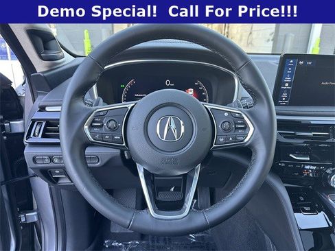 Used 2026 Acura MDX w/Technology Package image 17