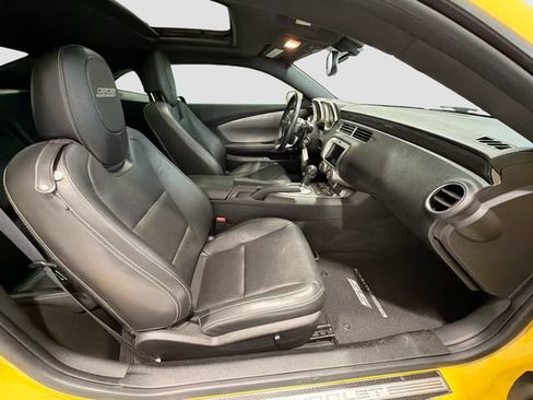 Used 2010 Chevrolet Camaro SS w/ LPO, Ground Effects Package RWD image 20