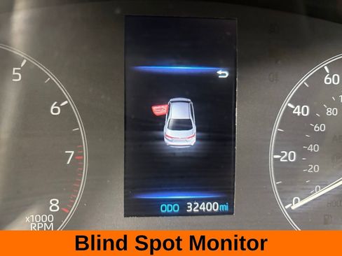 Used 2024 Toyota Corolla LE image 12