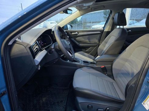 New 2026 Volkswagen Jetta SE image 19