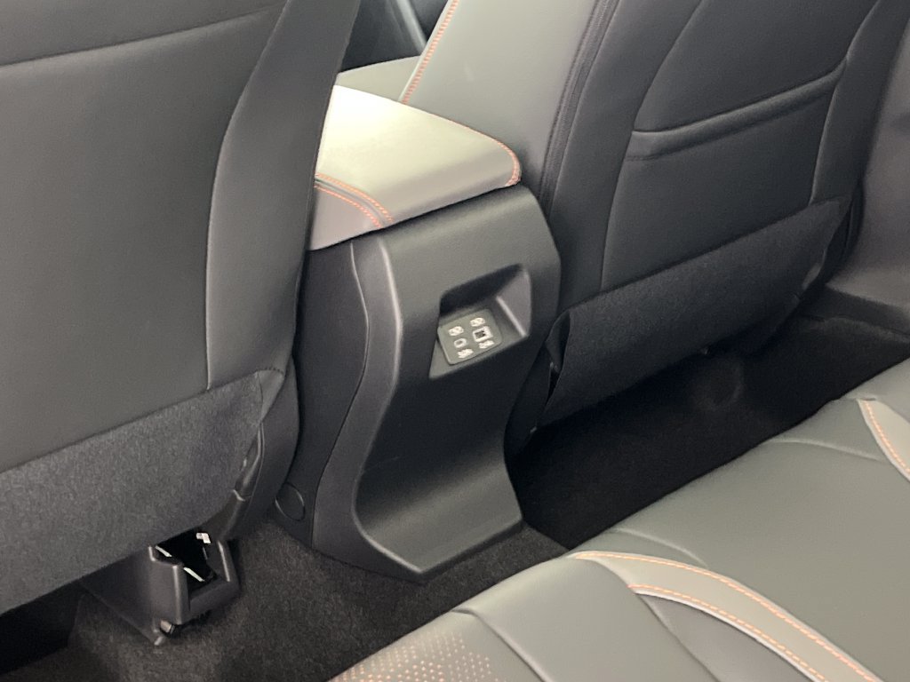 New 2026 Subaru Crosstrek 2.5i Limited AWD/4WD image 32