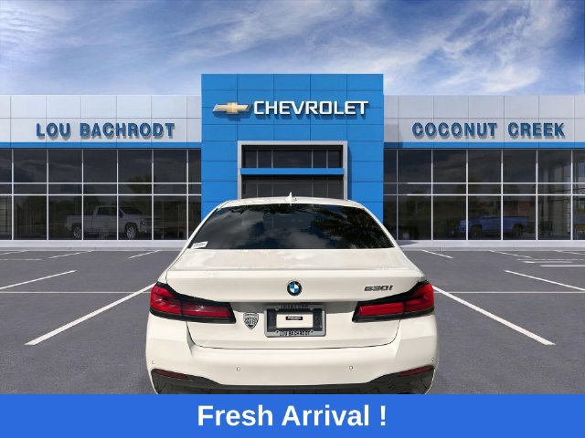 Used 2023 BMW 530i w/ M Sport Package RWD image 7
