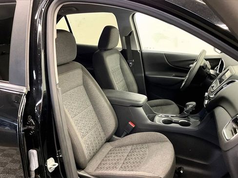 Used 2023 Chevrolet Equinox LT image 6