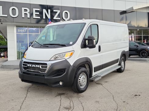 Used 2025 RAM ProMaster 2500 w/ U-Haul Equipment Group FWD image 1