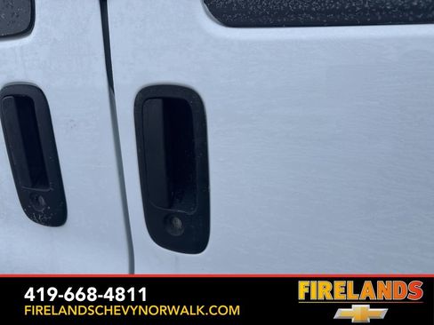 Used 2024 Chevrolet Express 3500 LT w/ LT Preferred Equipment Group image 31