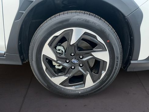 Certified 2025 Subaru Crosstrek 2.5i Limited w/ Crosstrek Mirror Package image 18