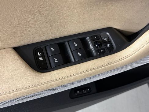 Used 2022 Polestar Polestar 2 w/ Performance Package AWD/4WD image 15