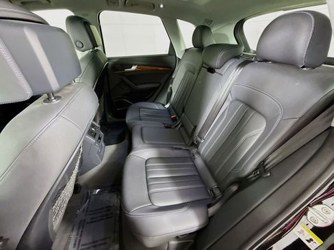 Certified 2023 Audi Q5 2.0T Premium Plus w/ Premium Plus Package image 21