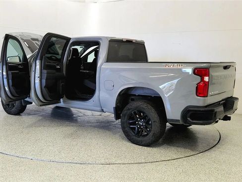Used 2024 Chevrolet Silverado 1500 LT Trail Boss AWD/4WD image 12