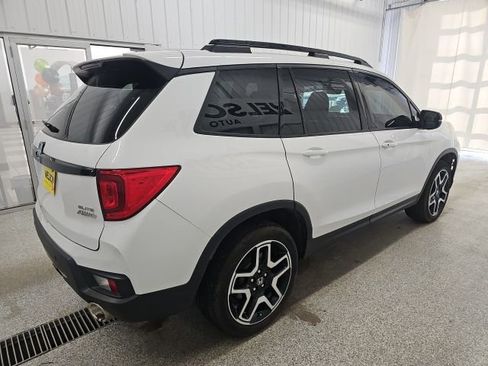 Used 2023 Honda Passport Elite image 7
