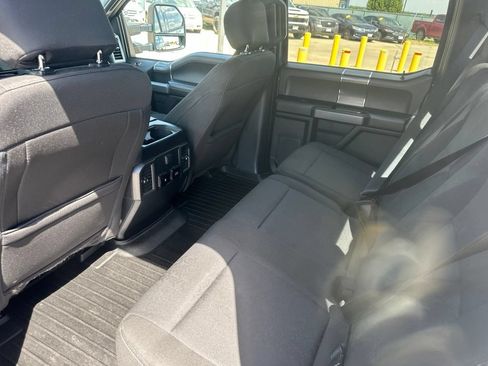 Used 2019 Ford F150 XLT w/ Equipment Group 302A Luxury AWD/4WD image 19