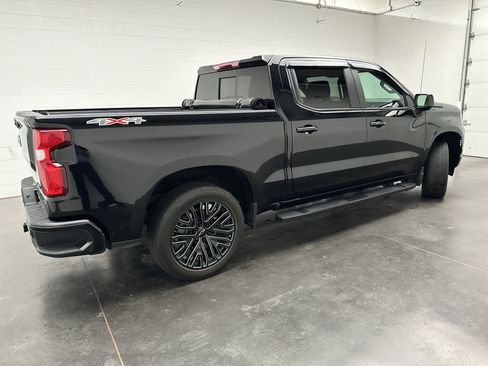 Used 2024 Chevrolet Silverado 1500 RST w/ Convenience Package II AWD/4WD image 10
