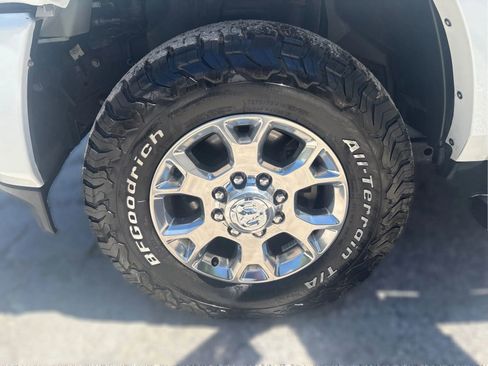 Used 2022 RAM 2500 Laramie w/ Snow Chief Group AWD/4WD image 12
