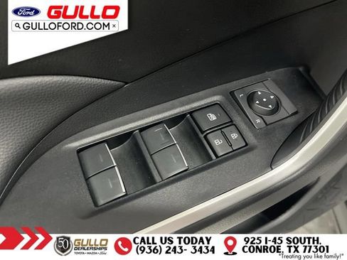 Used 2025 Toyota RAV4 XLE w/ Convenience Package AWD/4WD image 20