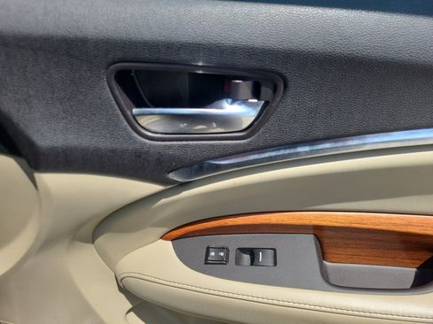 Used 2017 Acura MDX SH-AWD w/ Advance Package image 33