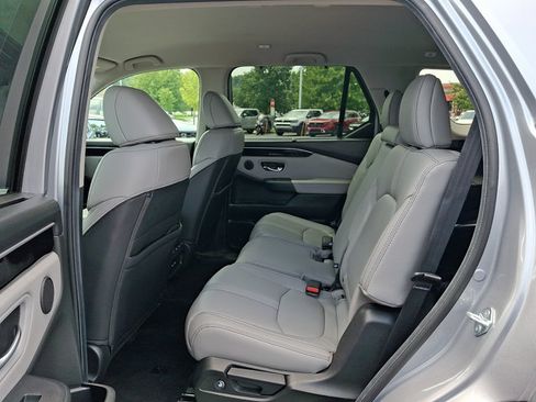 Certified 2025 Honda Pilot EX-L image 11