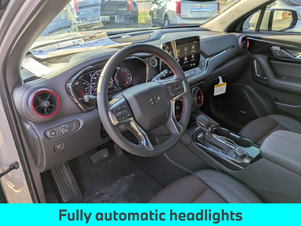 Used 2026 Chevrolet Blazer RS FWD image 34
