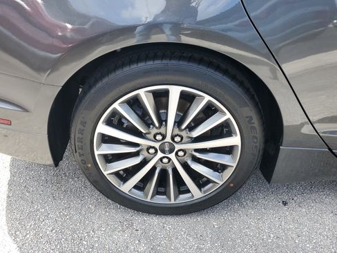 Used 2019 Lincoln MKZ Reserve image 7