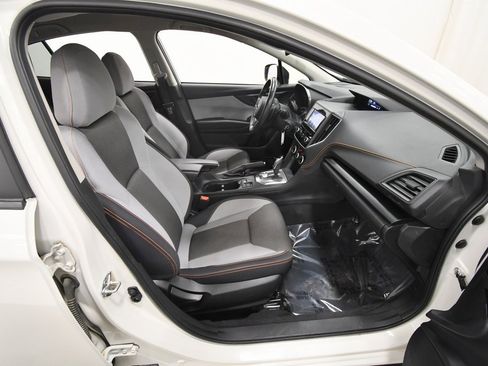 Used 2023 Subaru Crosstrek 2.0i Premium image 19