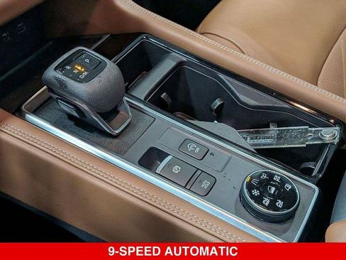 Certified 2023 Nissan Pathfinder Platinum AWD/4WD image 22
