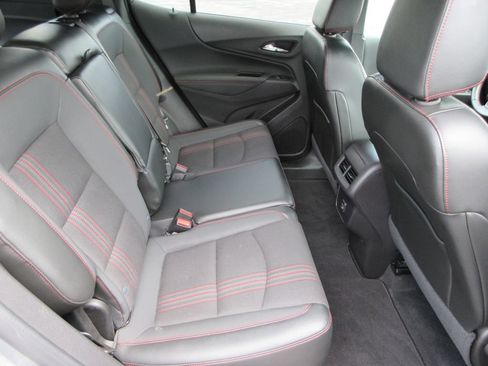 Certified 2024 Chevrolet Equinox RS AWD/4WD image 18