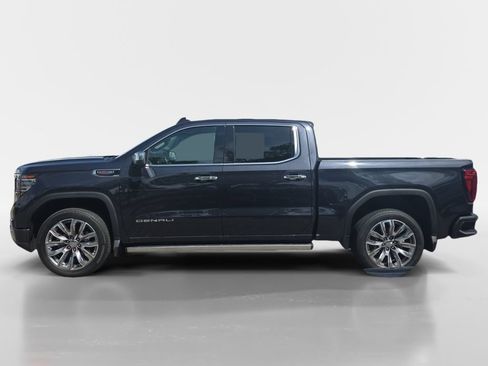 Used 2023 GMC Sierra 1500 Denali w/ Denali Reserve Package AWD/4WD image 2