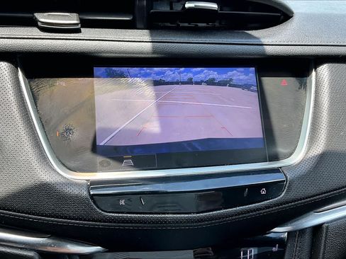 Used 2022 Cadillac XT5 Luxury FWD image 24