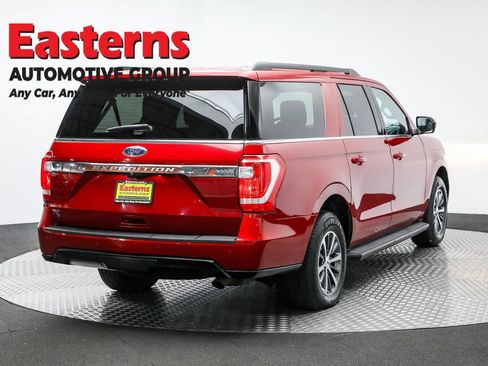 Used 2021 Ford Expedition Max XLT image 5
