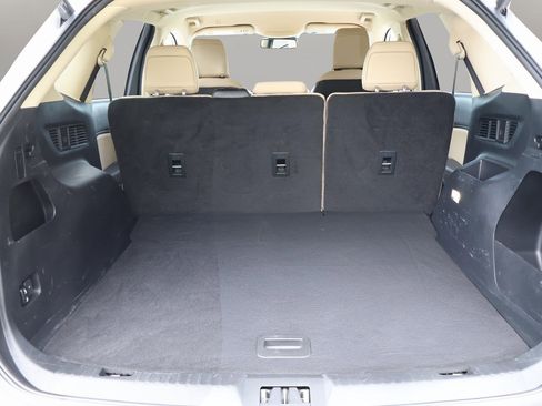 Used 2020 Ford Edge SEL w/ Convenience Package image 17