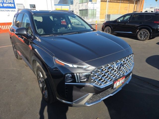 Certified 2022 Hyundai Santa Fe Limited FWD image 2
