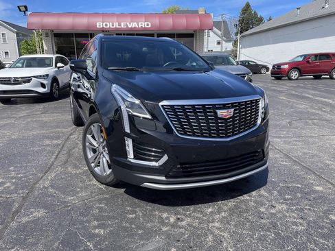 Used 2024 Cadillac XT5 Premium Luxury w/ LPO, Floor Liner Package AWD/4WD image 1