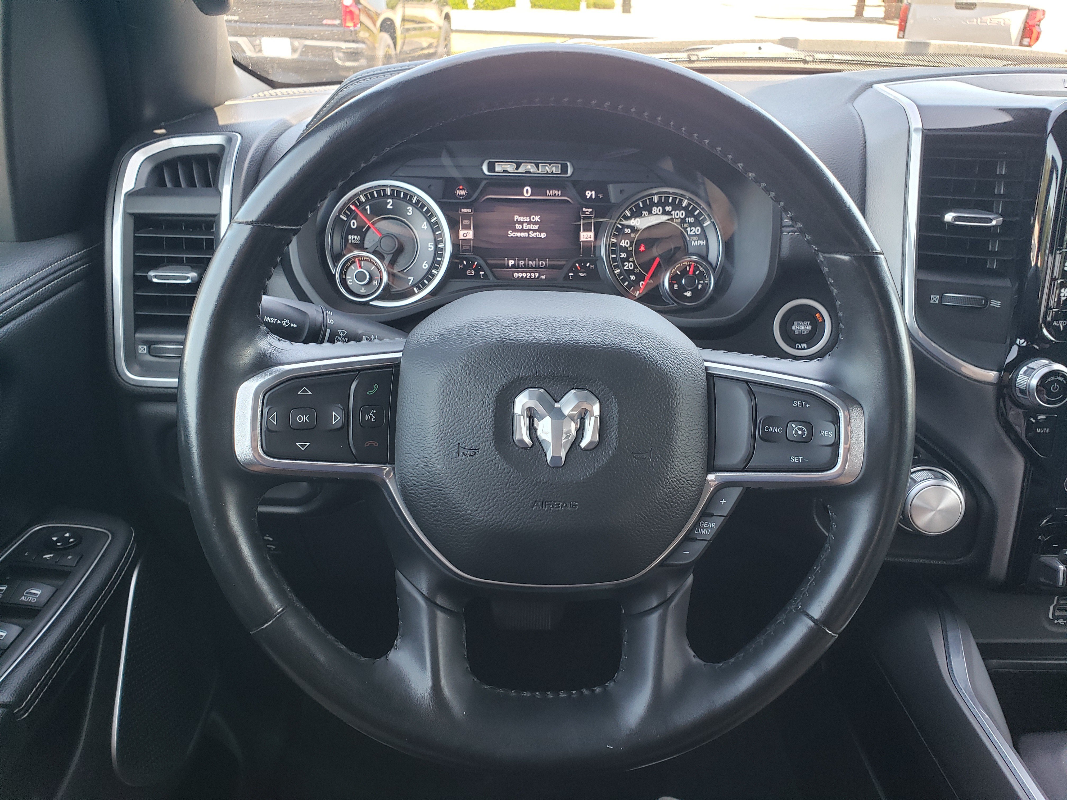 Used 2021 RAM 1500 Laramie w/ Sport Appearance Package AWD/4WD image 13