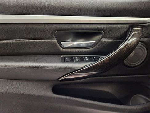 Used 2018 BMW 430i Convertible image 24