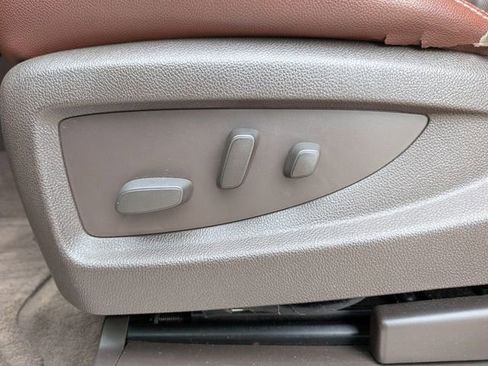 Used 2015 Chevrolet Tahoe LTZ image 14