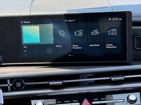 New 2025 Hyundai Santa Fe SE image 9