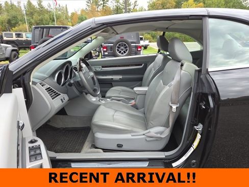 Used 2008 Chrysler Sebring Limited w/ Luxury Group image 19