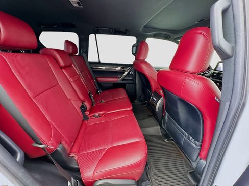 Used 2023 Lexus GX 460 Luxury w/ Off Road Package AWD/4WD image 19