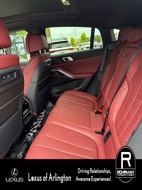 Used 2022 BMW X6 xDrive40i w/ M Sport Package AWD/4WD image 9